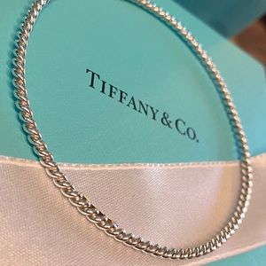 Authentic T&Co twist rope bangle